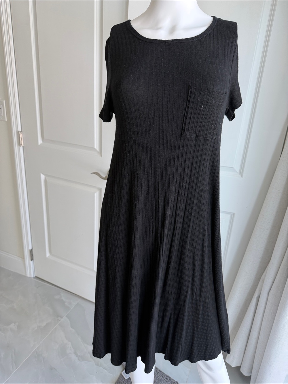 LuLaRoe asymmetrical Ribbed Midi Dress with Chest Pocket